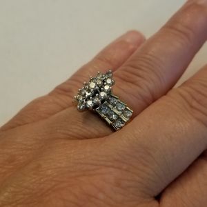 Lady's Diamond Cluster Ring